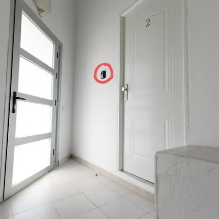 Piso Reformado Lägenhet *