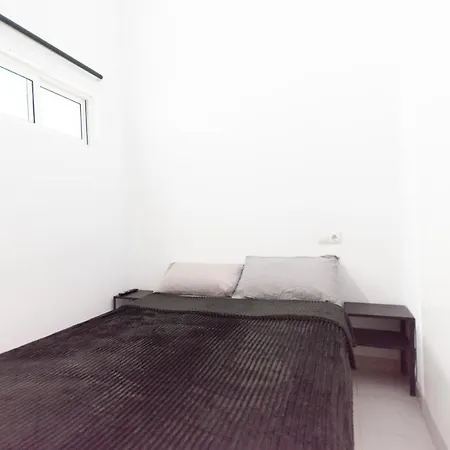 Piso Reformado Lägenhet